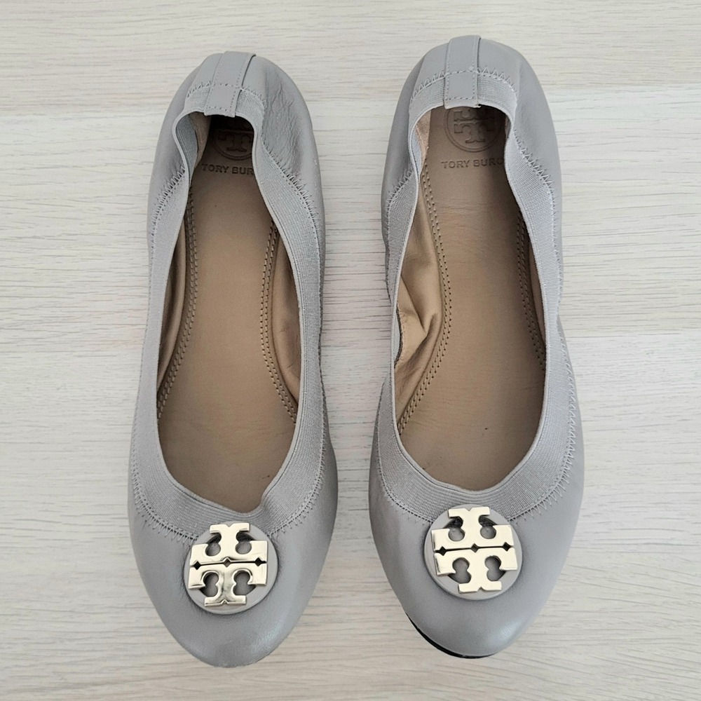 Tory Burch Caroline Nappa Leather Ballet Flats Taupe Tan Gray Slip On Shoes 7.5